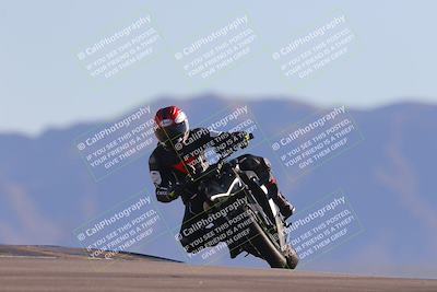 media/Nov-06-2023-Moto Forza (Mon) [[ce023d0744]]/3-Intermediate Group/Session 5 (Turn 9)/